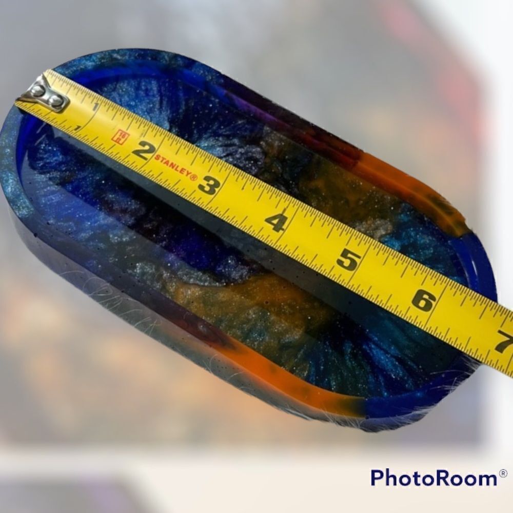 Handcrafted Resin Tray - Picture 3 of 5